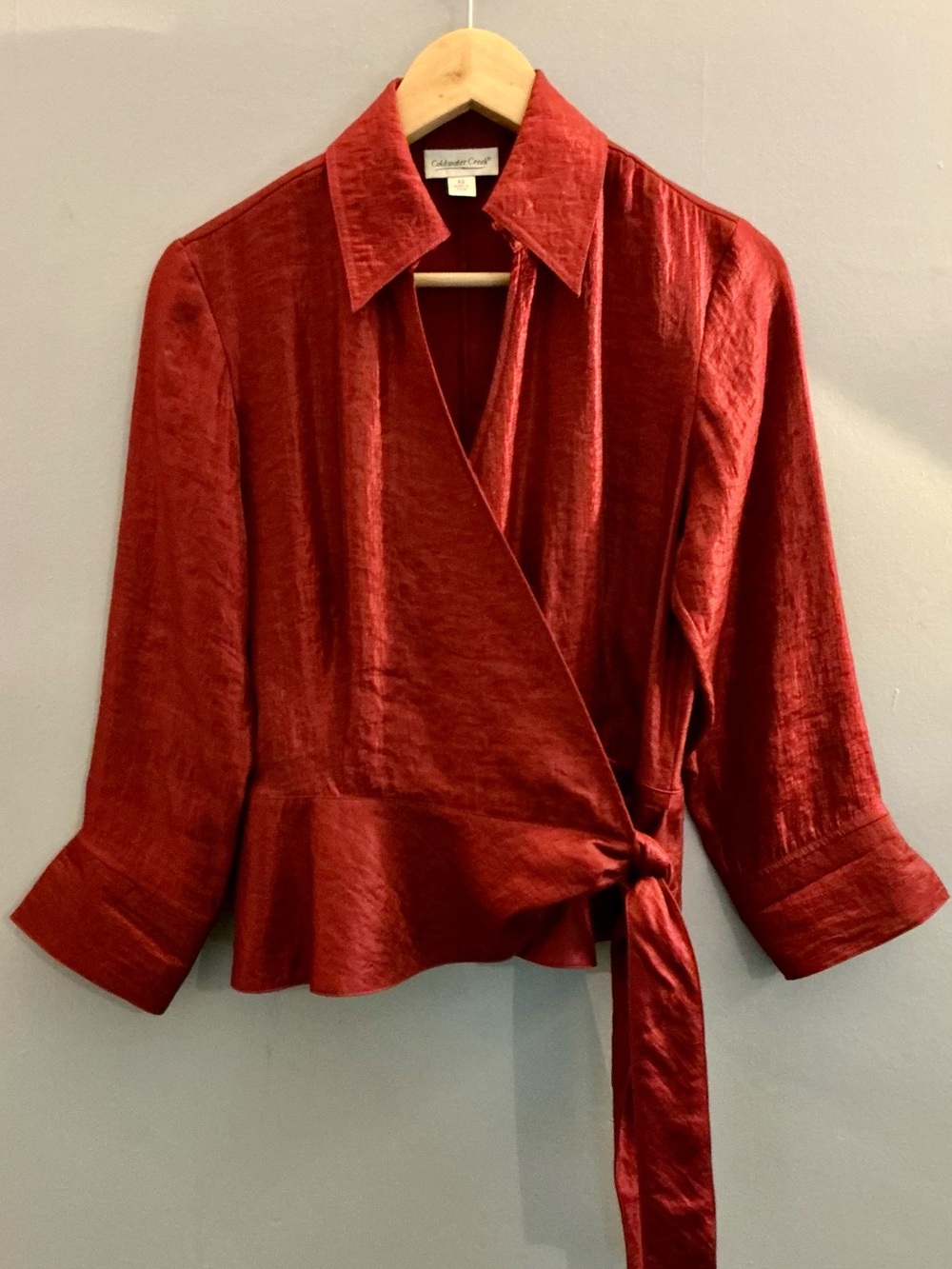Coldwater Creek XS Garnet Satin Wrap Blouse Tie Waist Holiday Party Top